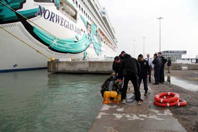 NCL Norwegian Jade Death Greece
